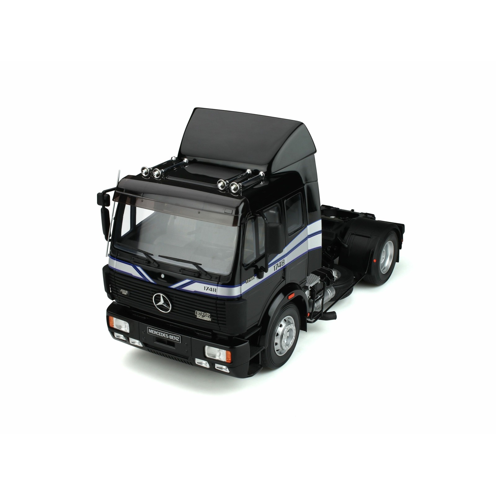 Mercedes-Benz SK 1748 Schwarz Black 1990