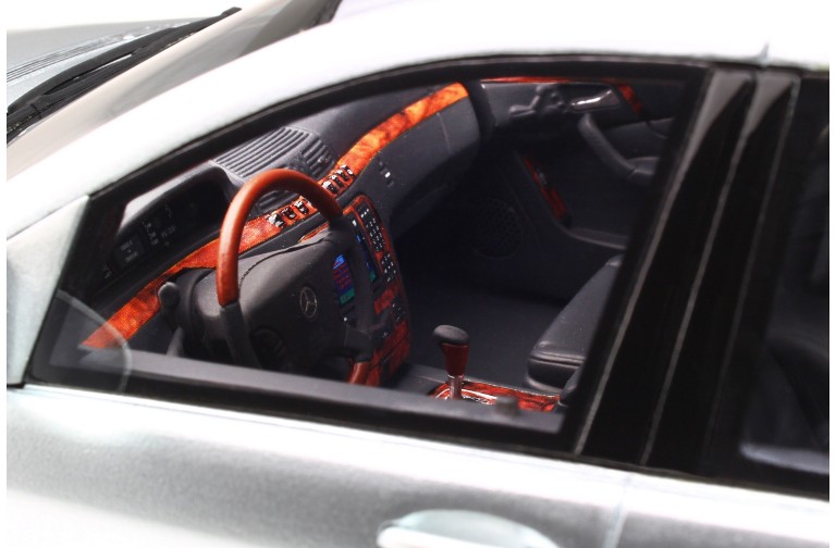 Mercedes-Benz S-Class (W220) 55 AMG Brilliant Silver 2000