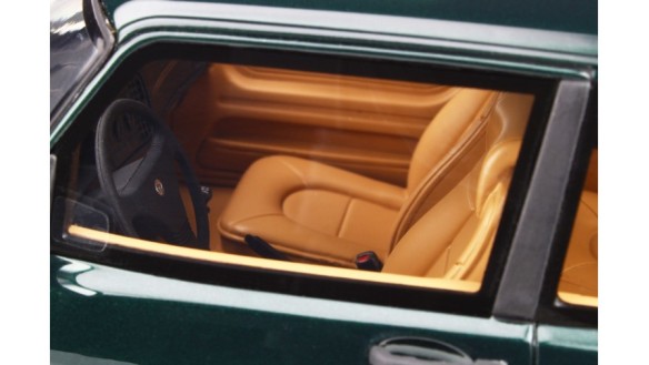 Saab 900 Mk.1 Turbo 16v AERO Scarab Green 1984