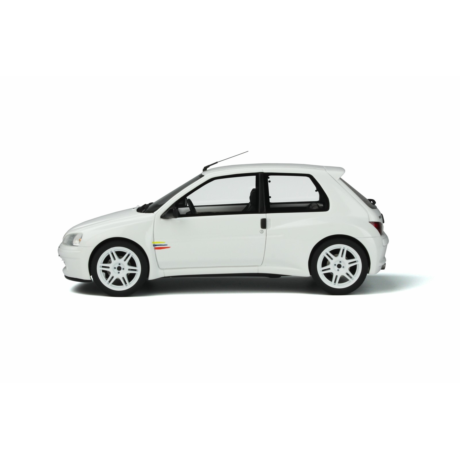Peugeot 106 Maxi Dimma Blanc Banquise 1997