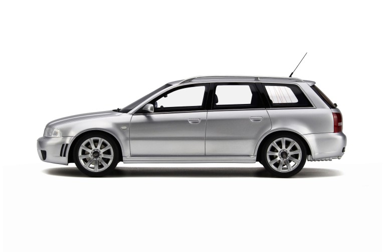 Audi RS 4 (B5) Gris Argent AVUS 2000