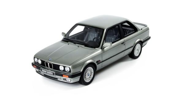 BMW 325i Lachssilber Metallic 1985