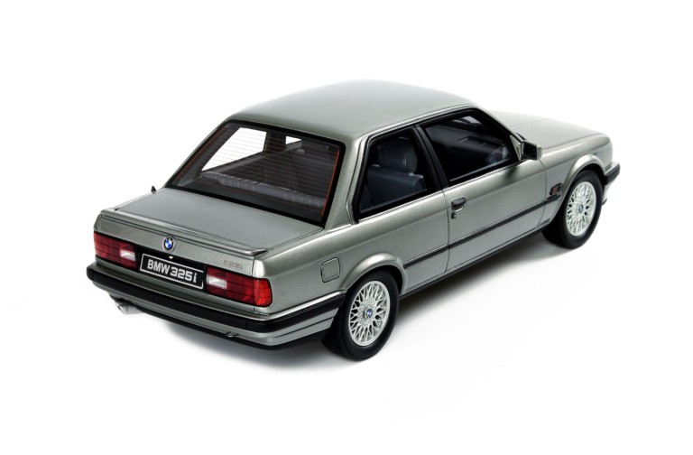 BMW 325i Lachssilber Metallic 1985