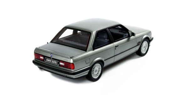 BMW 325i Lachssilber Metallic 1985