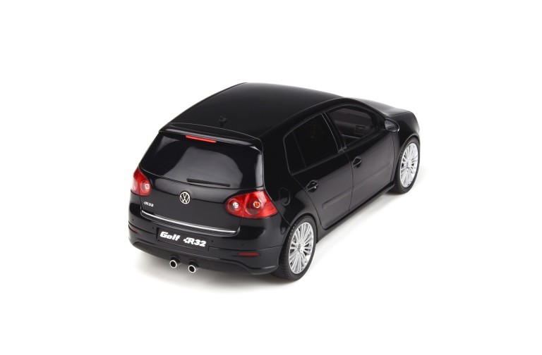 Volkswagen Golf 5 R32 Black A1 2005