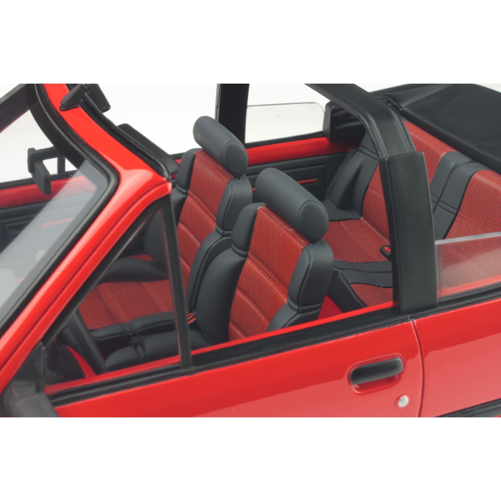 Peugeot 205 CTi Rouge Vallelunga 1986