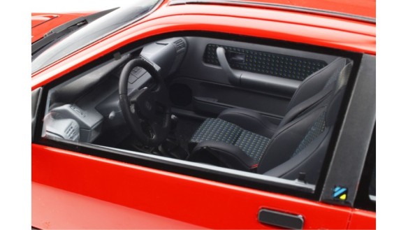 Renault Clio Ph.1 16S Rouge Vif 1995