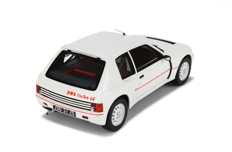 Peugeot 205 T16 (série 200) Blanc Nacré 1984