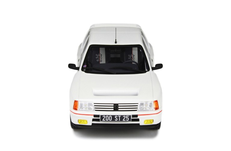 Peugeot 205 T16 (série 200) Blanc Nacré 1984