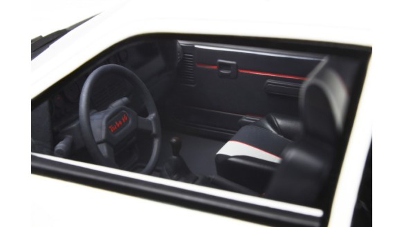 Peugeot 205 T16 (série 200) Blanc Nacré 1984