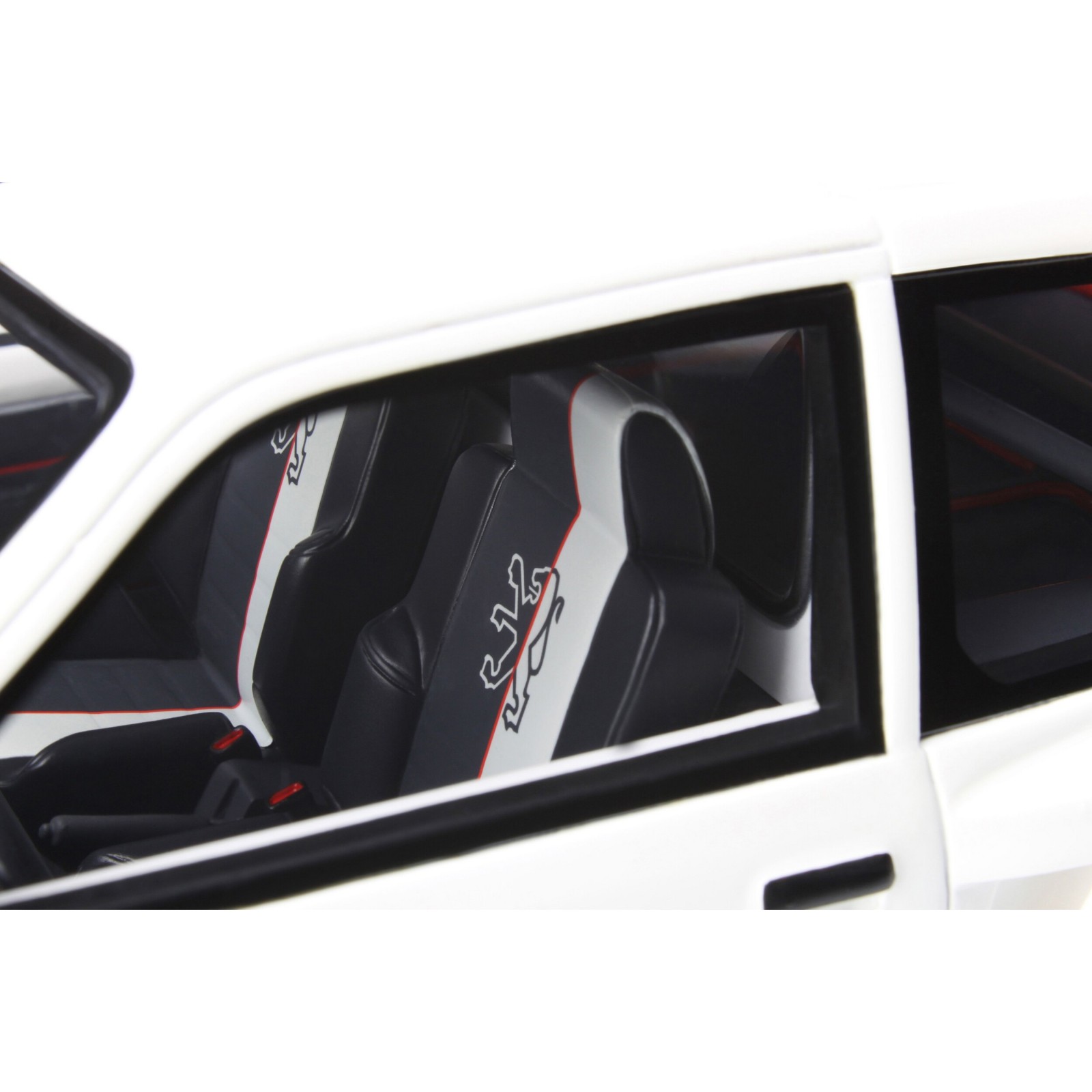 Peugeot 205 T16 (série 200) Blanc Nacré 1984