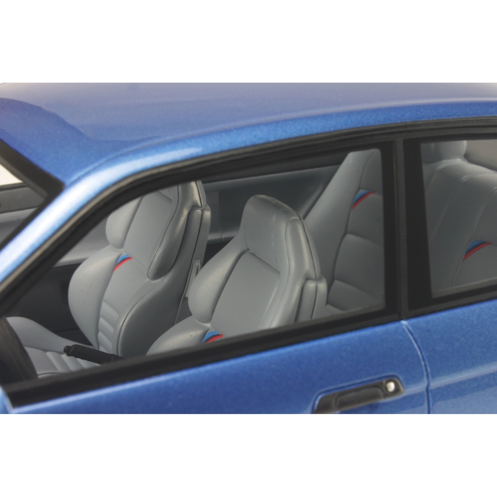 BMW E36 M3 3.2 Bleu Estoril 1995