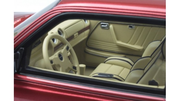 Mercedes-Benz 500CE AMG Brillant Red 1983