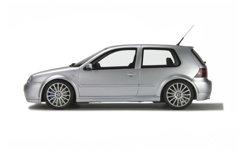 Volkswagen Golf 4 R32 Reflet D'argent Métallisé 2002