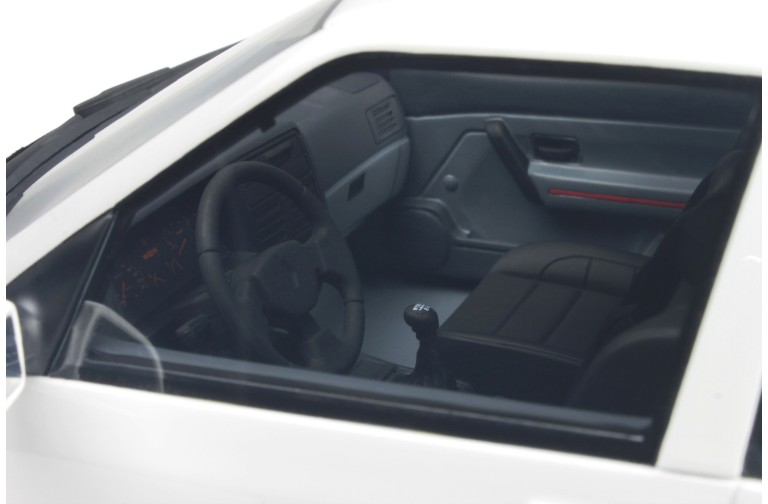 Renault 19 16S Blanc Glacier 1988