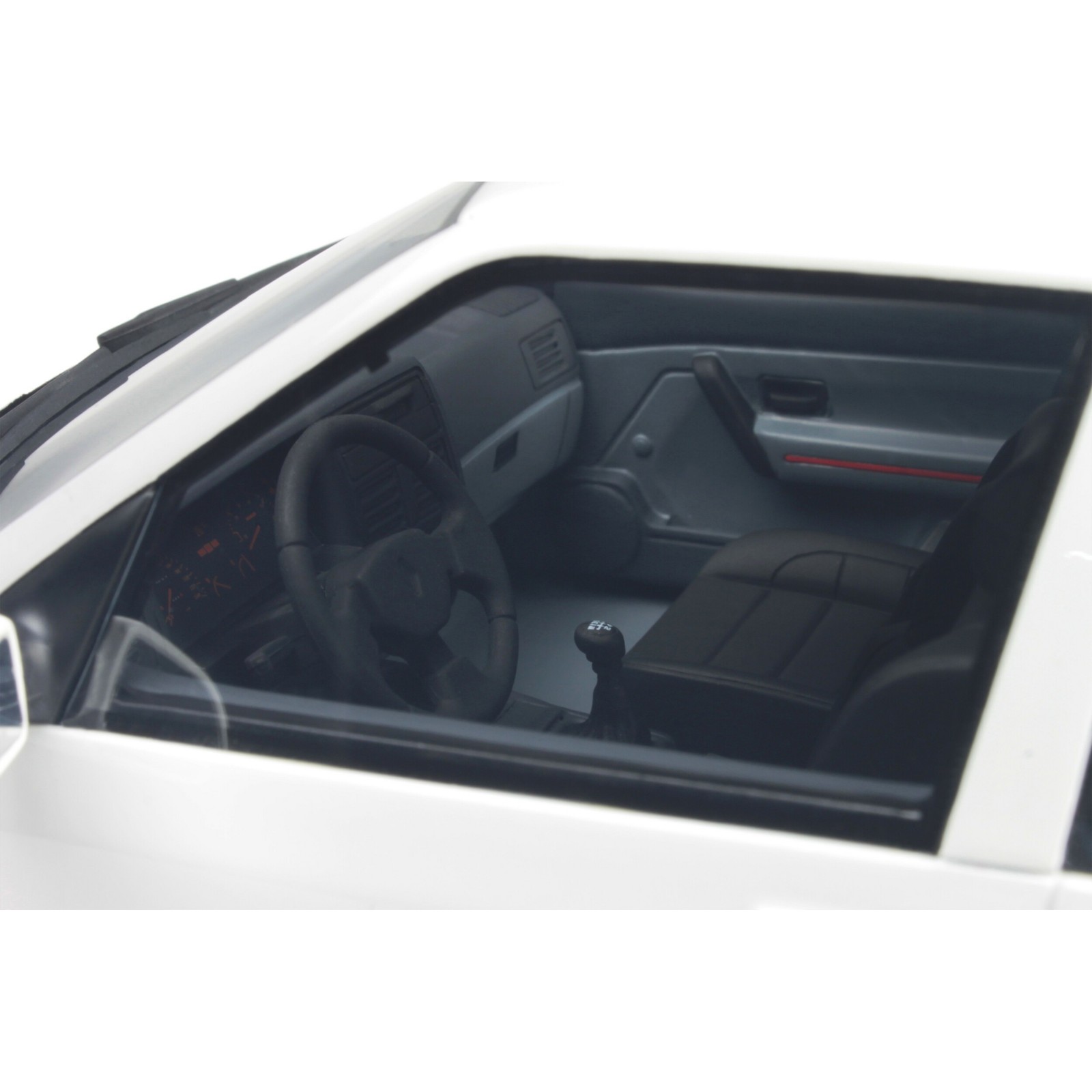 Renault 19 16S Blanc Glacier 1988