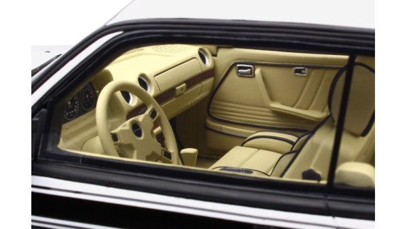 Mercedes-Benz 280 CE AMG Artic White 1983