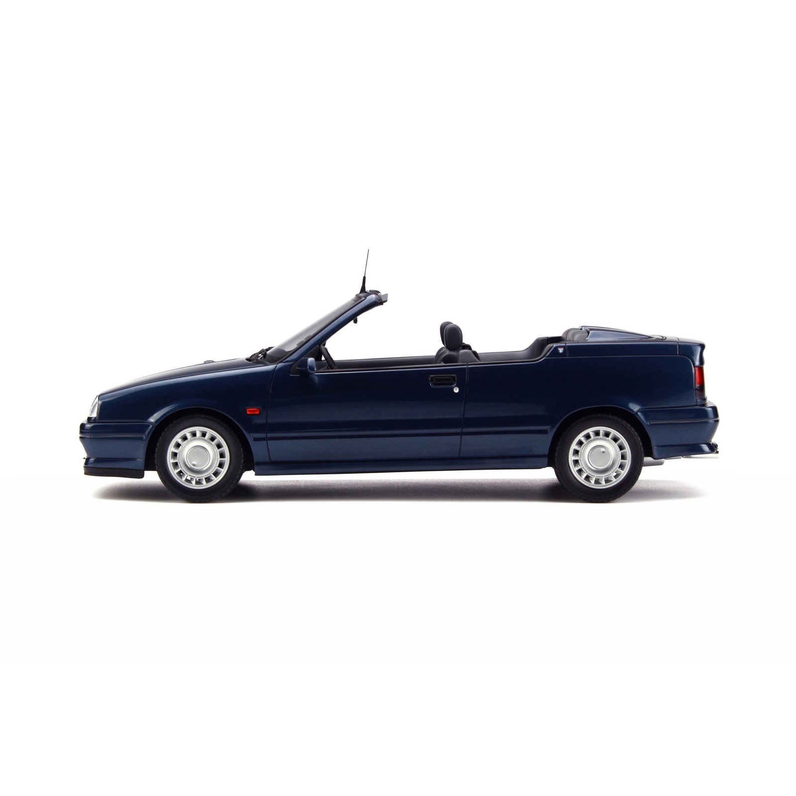Renault 19 16S Cabriolet Bleu Sport 1991