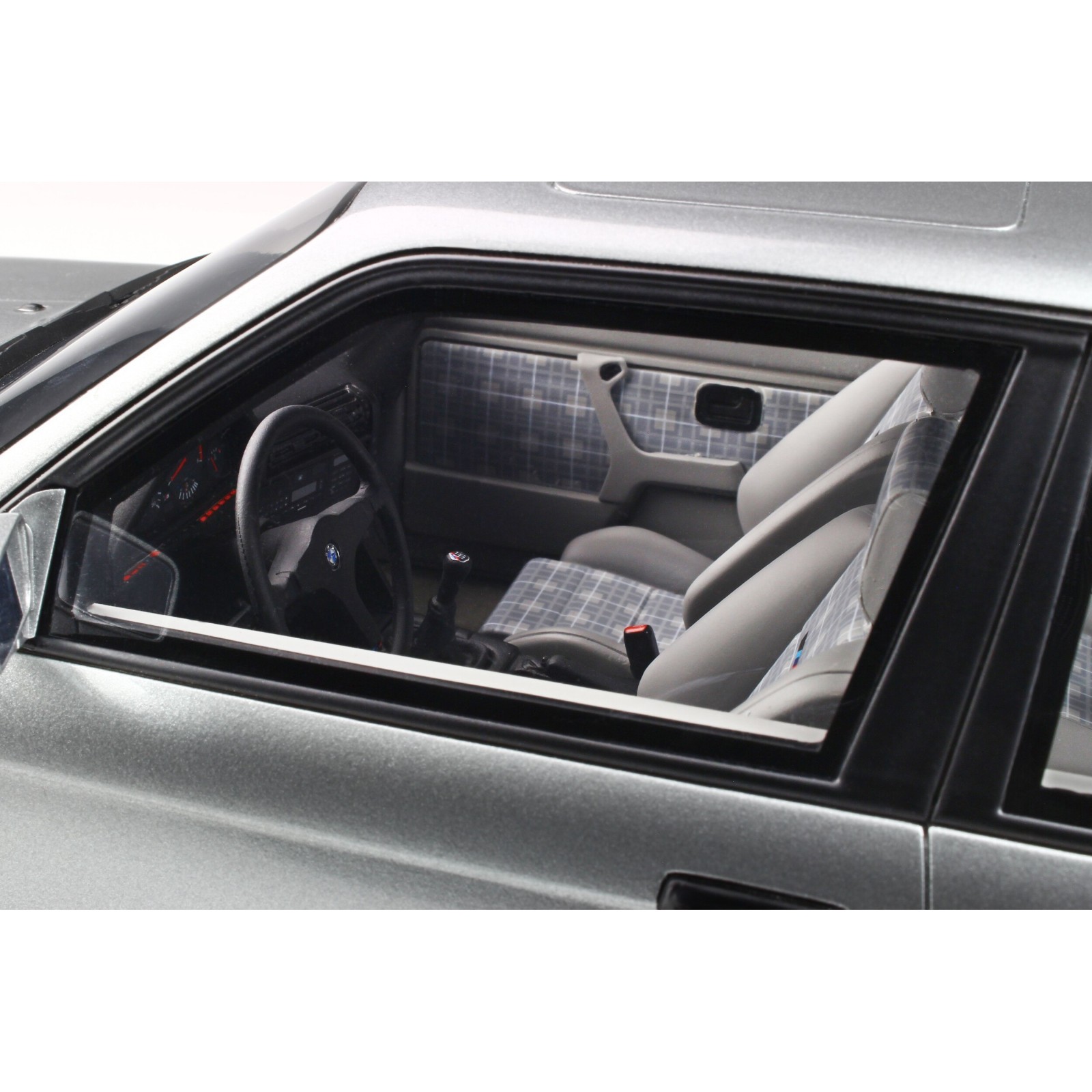 BMW E30 M3 Salmon Silver 1987