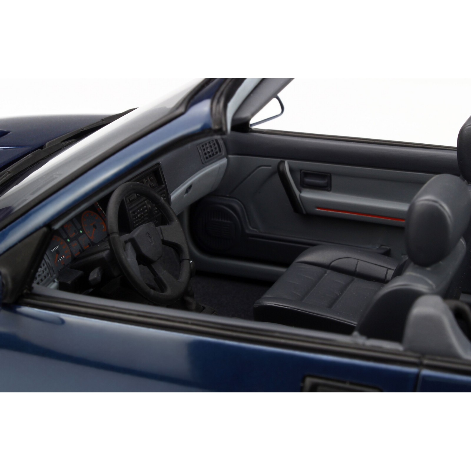 Renault 19 16S Cabriolet Bleu Sport 1991