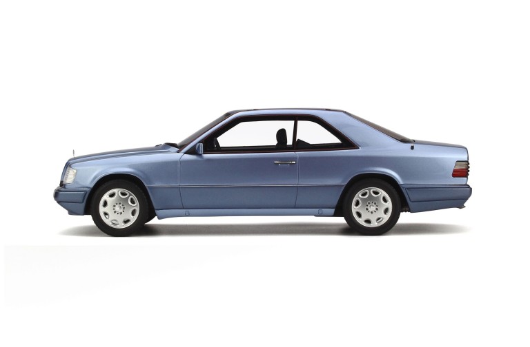 Mercedes-Benz E320 (C124) Coupe Pearl Blue 1987