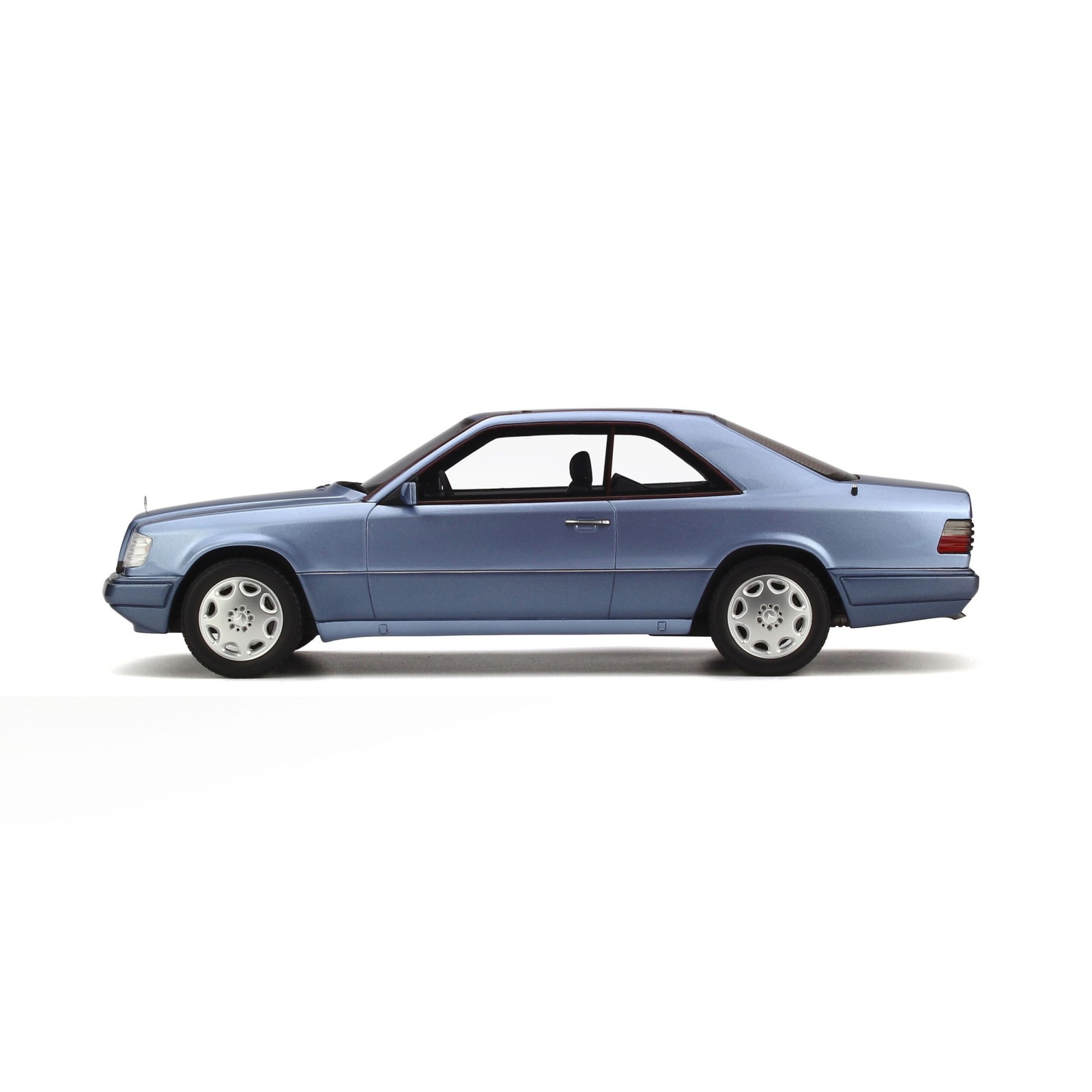 Mercedes-Benz E320 (C124) Coupe Pearl Blue 1987