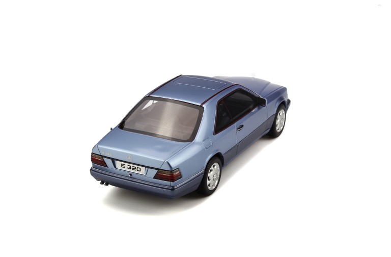 Mercedes-Benz E320 (C124) Coupe Pearl Blue 1987