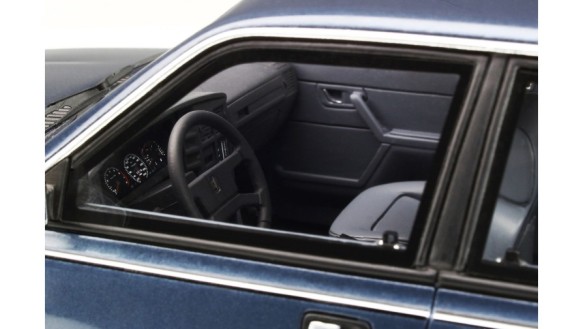 Peugeot 505 V6 Bleu Delft 1987