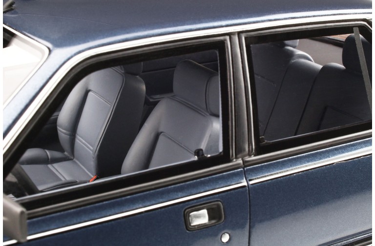 Peugeot 505 V6 Bleu Delft 1987