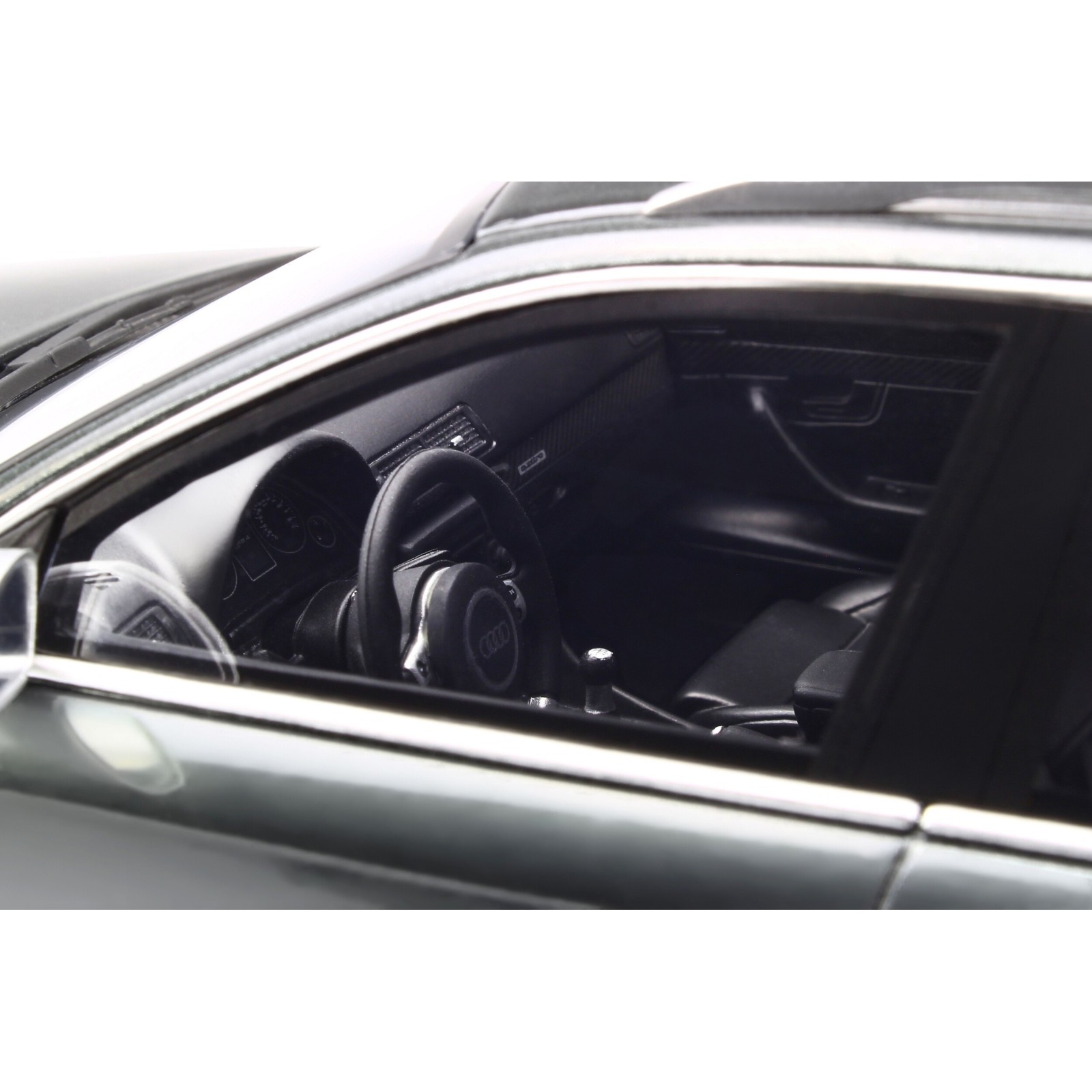 Audi RS 4 (B7) Daytona Grey 2006