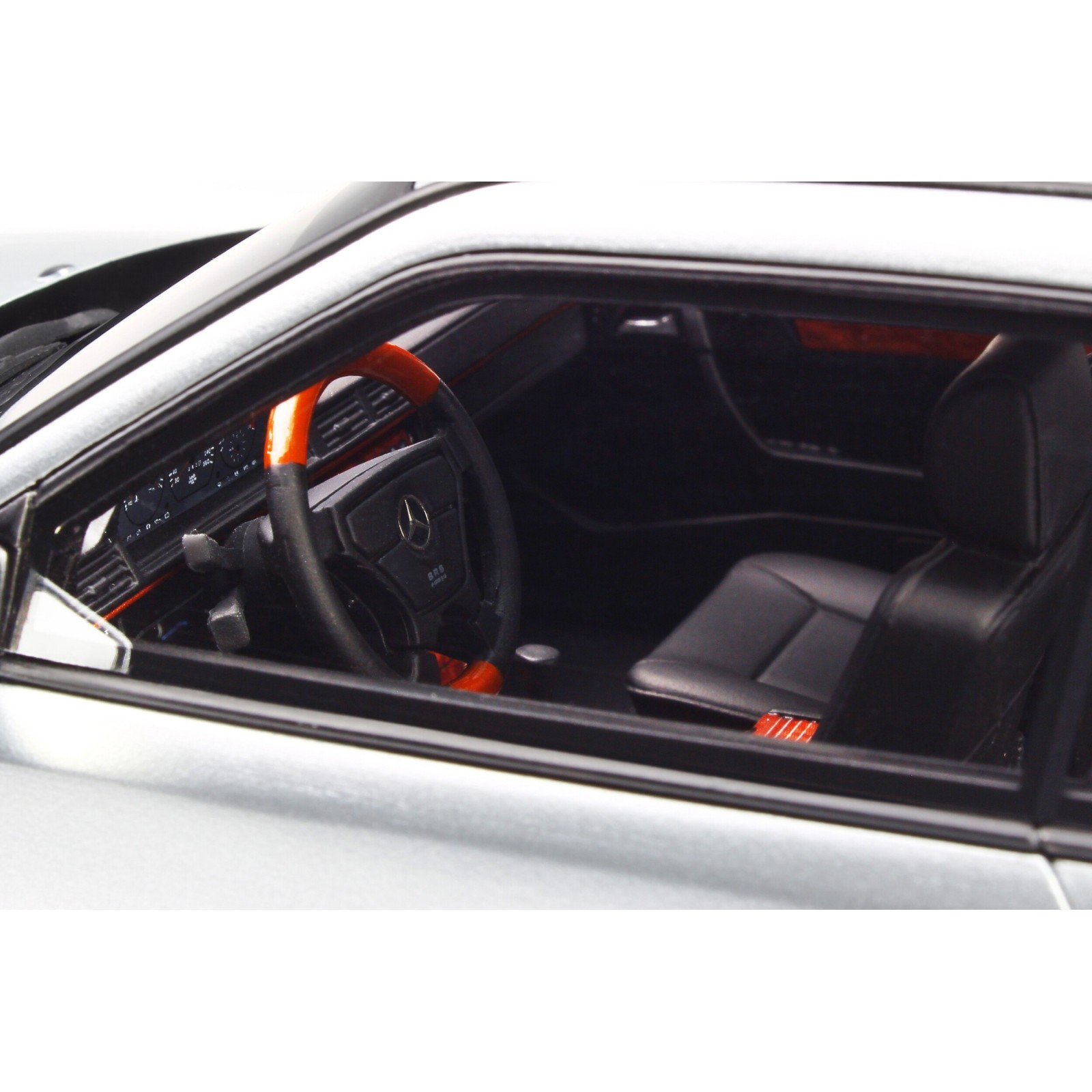 Mercedes-Benz E-Class (W124) E 36 AMG Brilliant Silver 1995