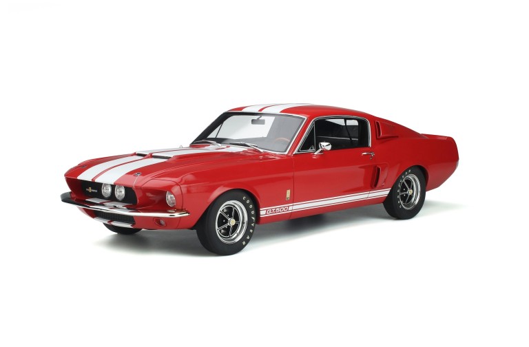 Shelby GT500 FastBack Candy Apple Red 1967
