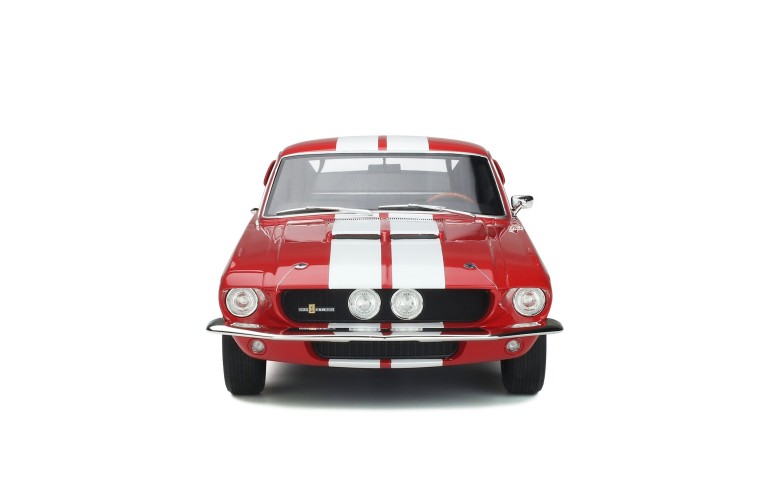 Shelby GT500 FastBack Candy Apple Red 1967