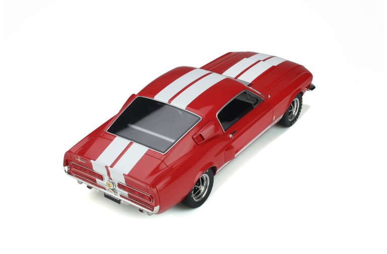 Shelby GT500 FastBack Candy Apple Red 1967