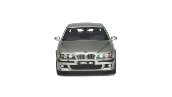 BMW E39 M5 Titanium Silver 2002