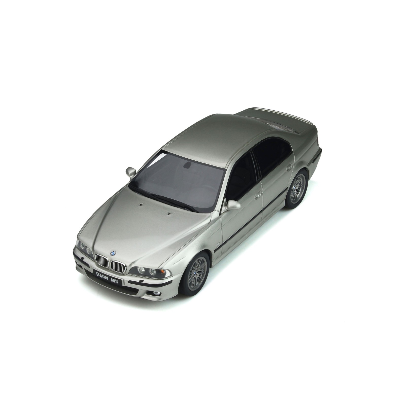 BMW E39 M5 Titanium Silver 2002