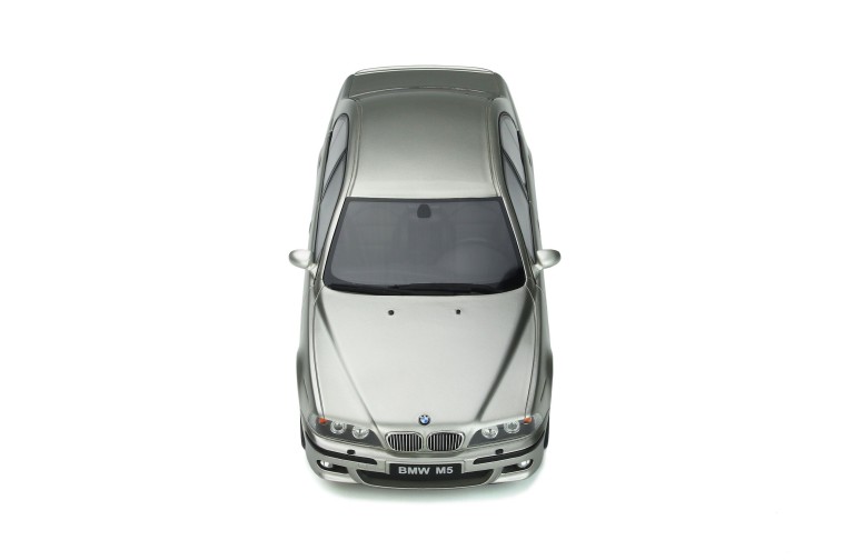 BMW E39 M5 Titanium Silver 2002