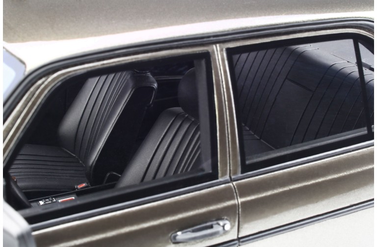 Mercedes-Benz 280 (W123) AMG Anthracite Grey Metallic 1980