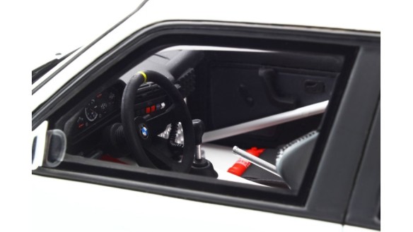 BMW E30 M3 Rally White 1987