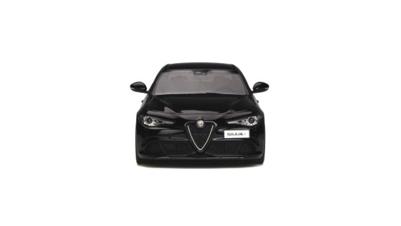 Alfa Romeo Giulia Quadrifoglio Nero Vulcano 2016