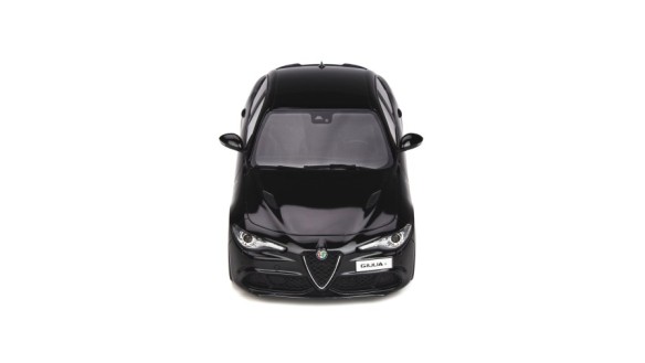 Alfa Romeo Giulia Quadrifoglio Nero Vulcano 2016