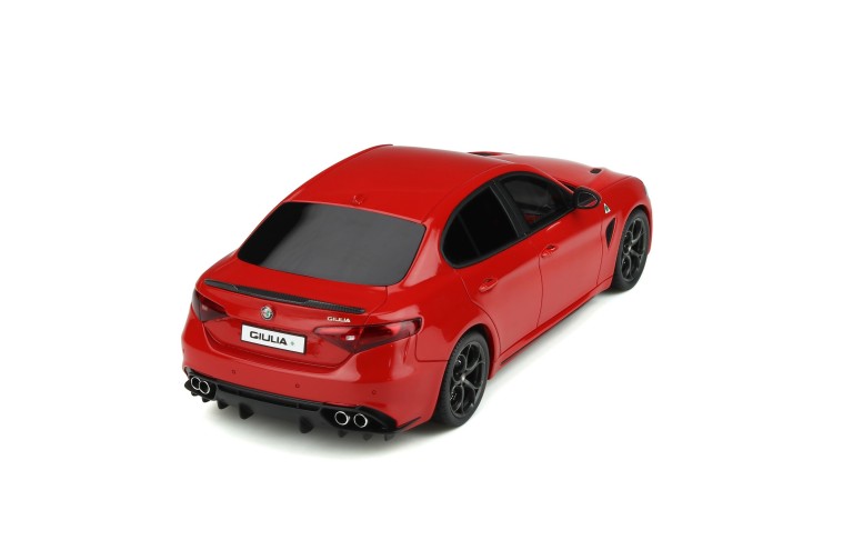 Alfa Romeo Giulia Quadrifoglio Rosso Alfa 2017