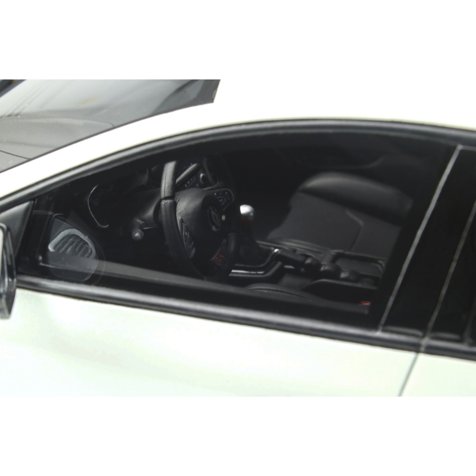 Renault Megane R.S. Trophy-R White Quartz 2019