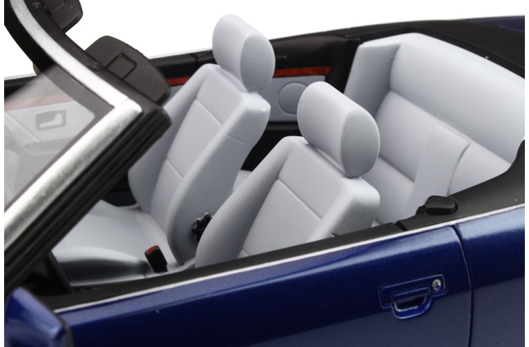 Audi 80 Cabriolet Santorini Blau 1998