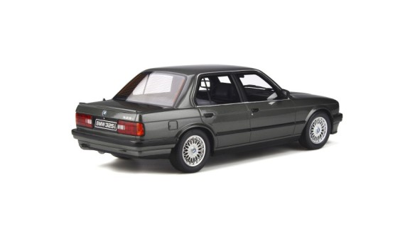 BMW E30 325i Sedan Dolphine Grey 1988