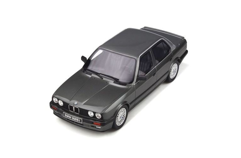 BMW E30 325i Sedan Dolphine Grey 1988