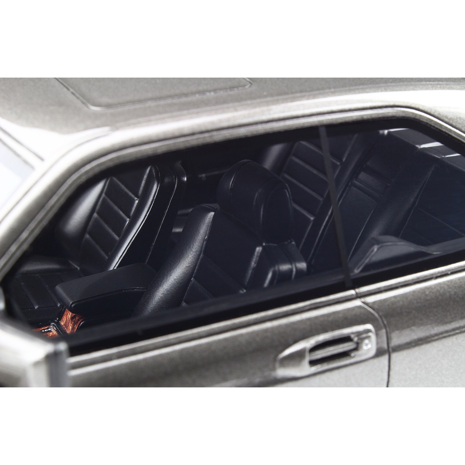 Mercedes-Benz 560 (C126) SEC AMG Anthracite Grey Metallic 1987