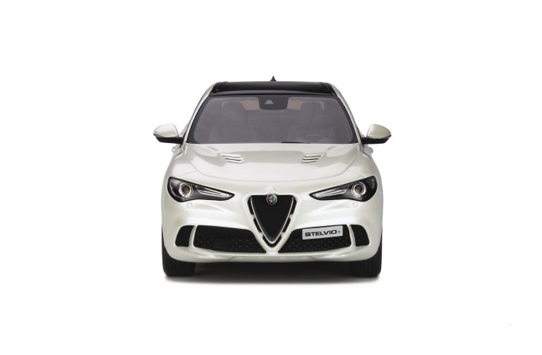 Alfa Romeo Stelvio Quadrifoglio Alfa White 2017