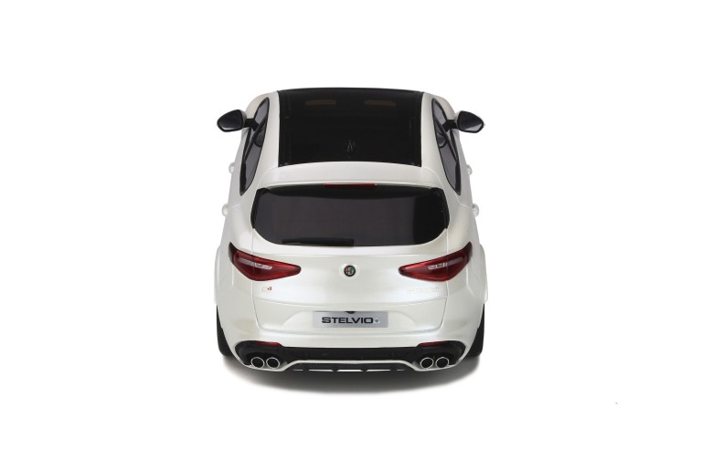 Alfa Romeo Stelvio Quadrifoglio Alfa White 2017