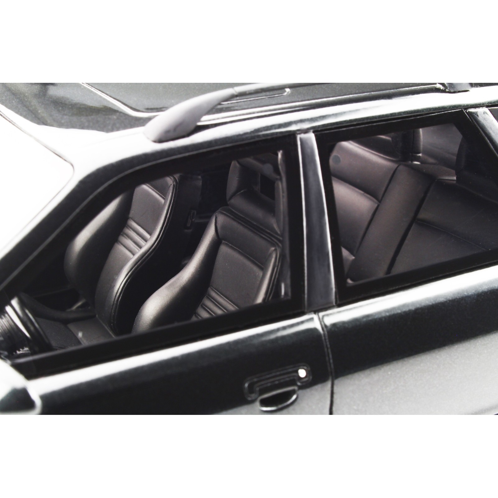 Audi Avant RS2 (B4) Vulcano Black 1994